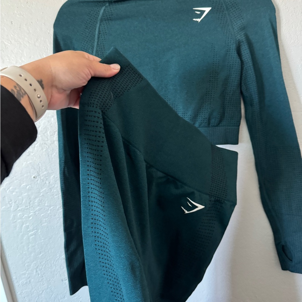 Teal Women's set by Gymshark